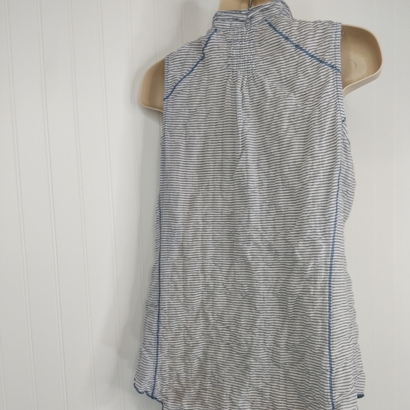ANTHROPOLOGIE Dylan Embroidered Crochet Trim Top Sz S - Picture 6 of 9